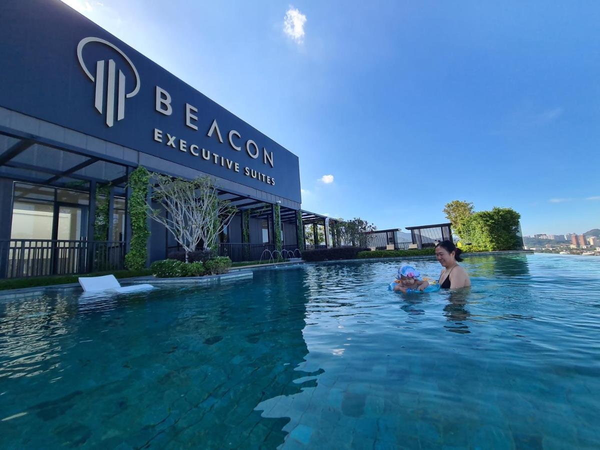 Beacon Executive Suite - Skypool Penang View George Town Buitenkant foto