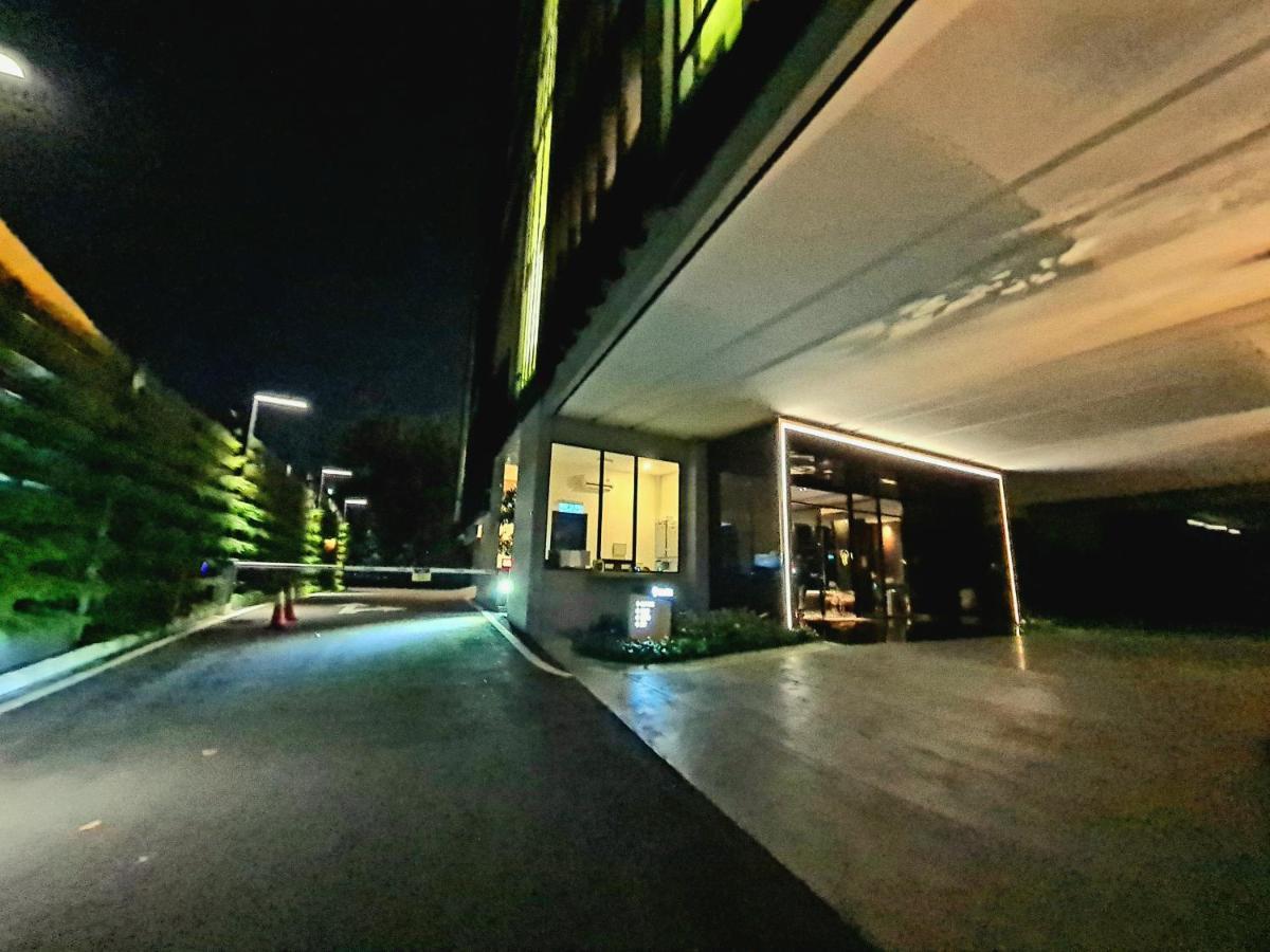 Beacon Executive Suite - Skypool Penang View George Town Buitenkant foto