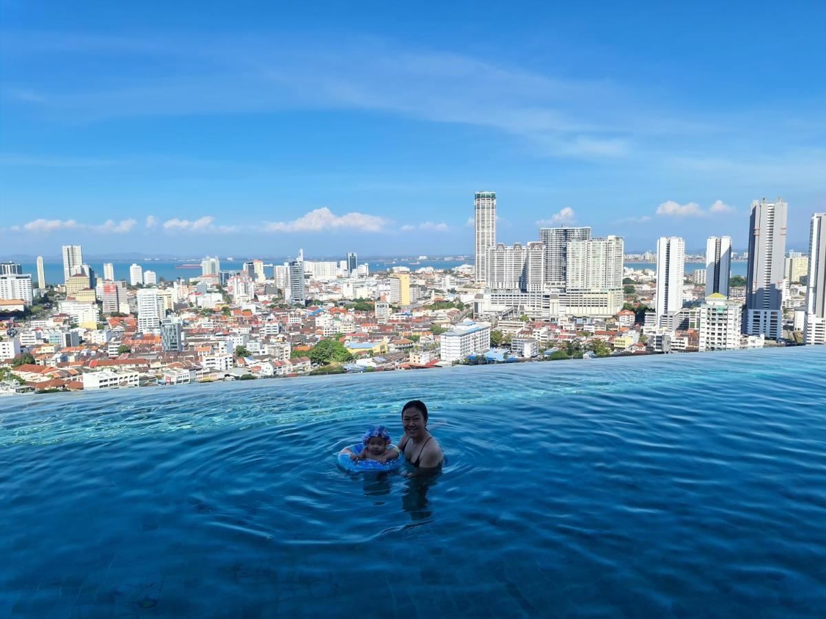 Beacon Executive Suite - Skypool Penang View George Town Buitenkant foto